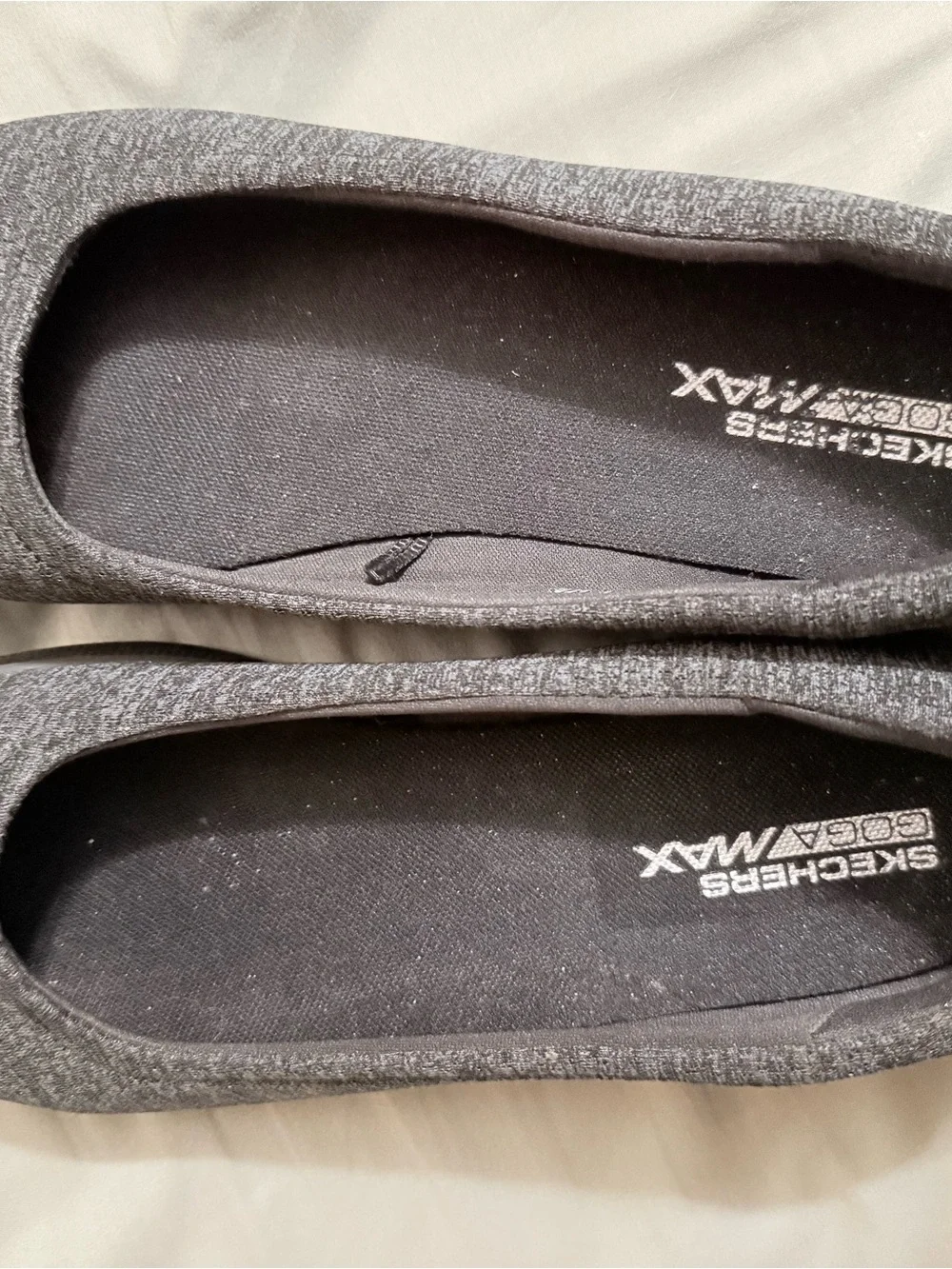 Skechers Slip on memory foam sneakers